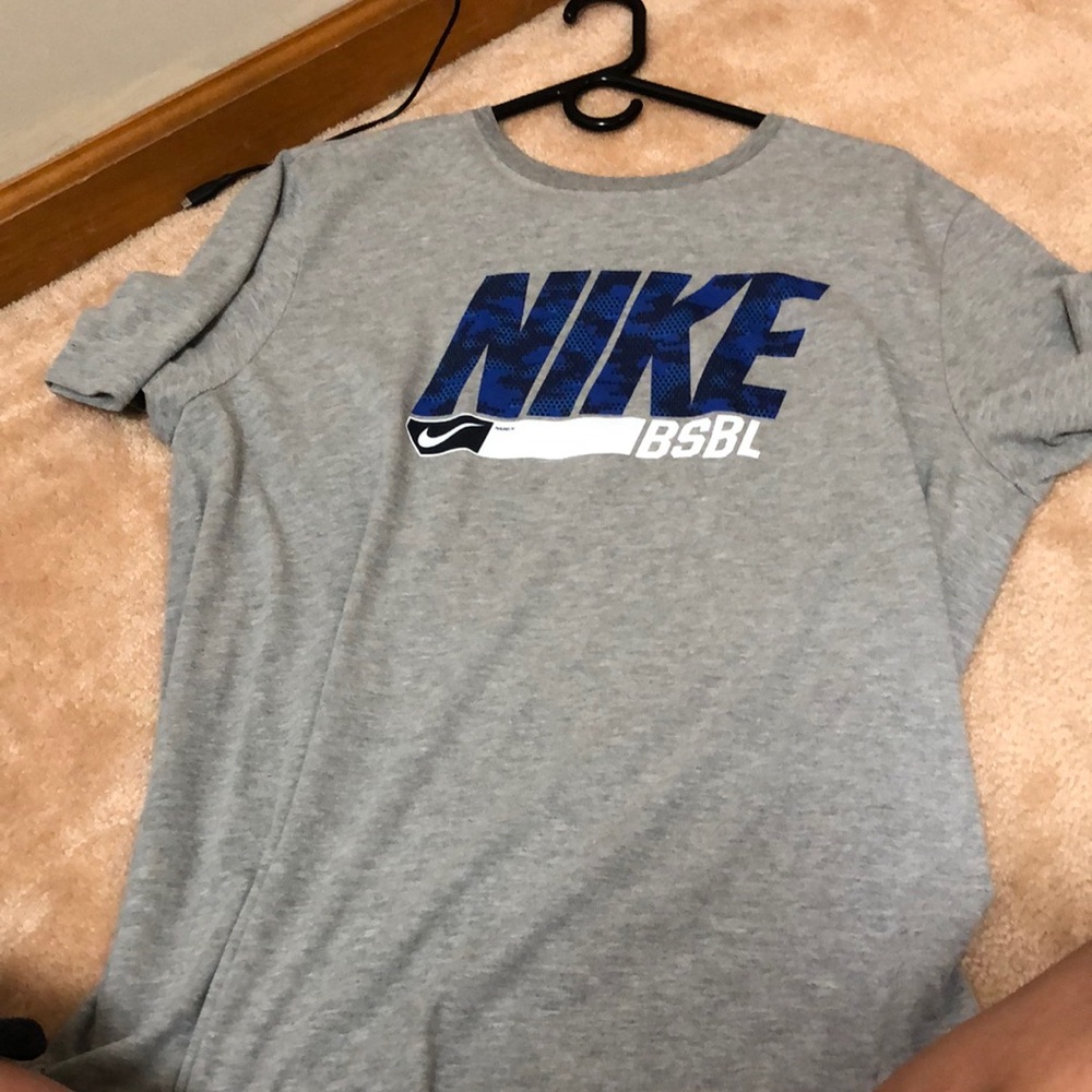 Nike Dry Fit XL tee